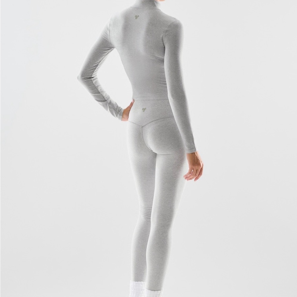 Aritzia Golden Heather Chrome Set